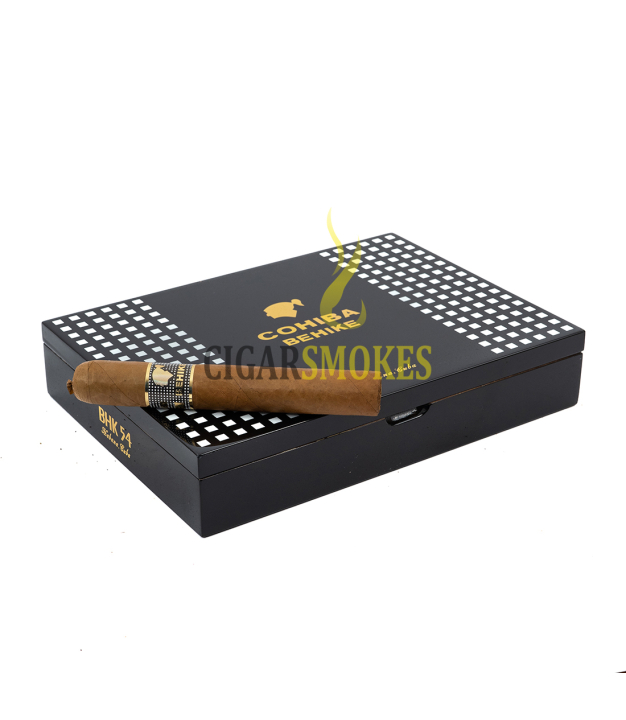 Smokes