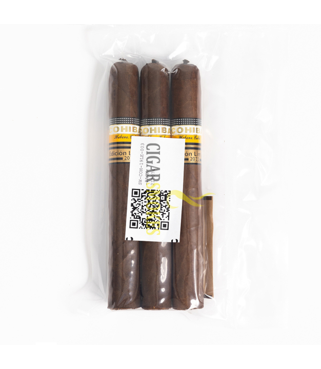smokes